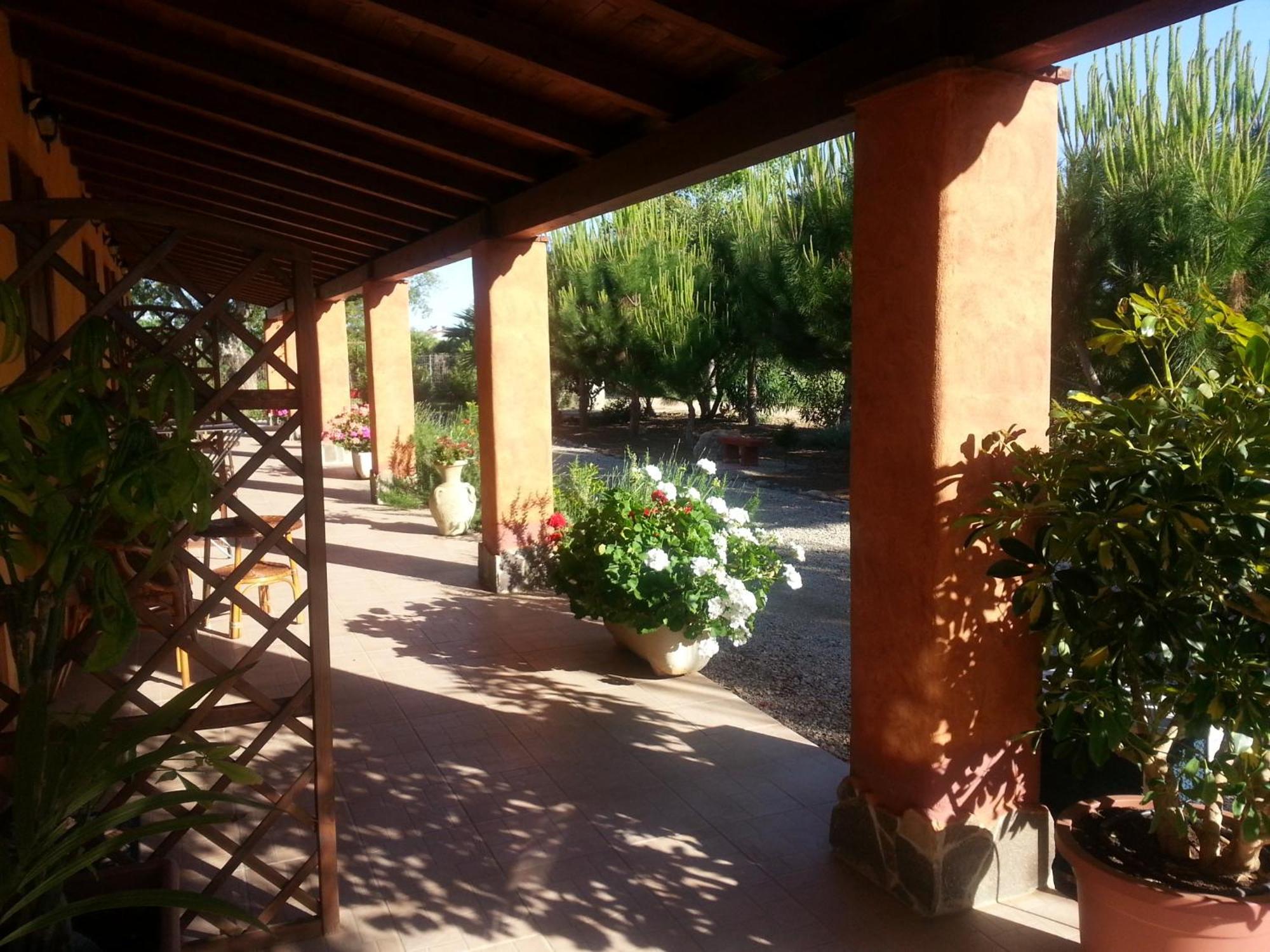 Agriturismo La Barca In Secca Olmedo Buitenkant foto