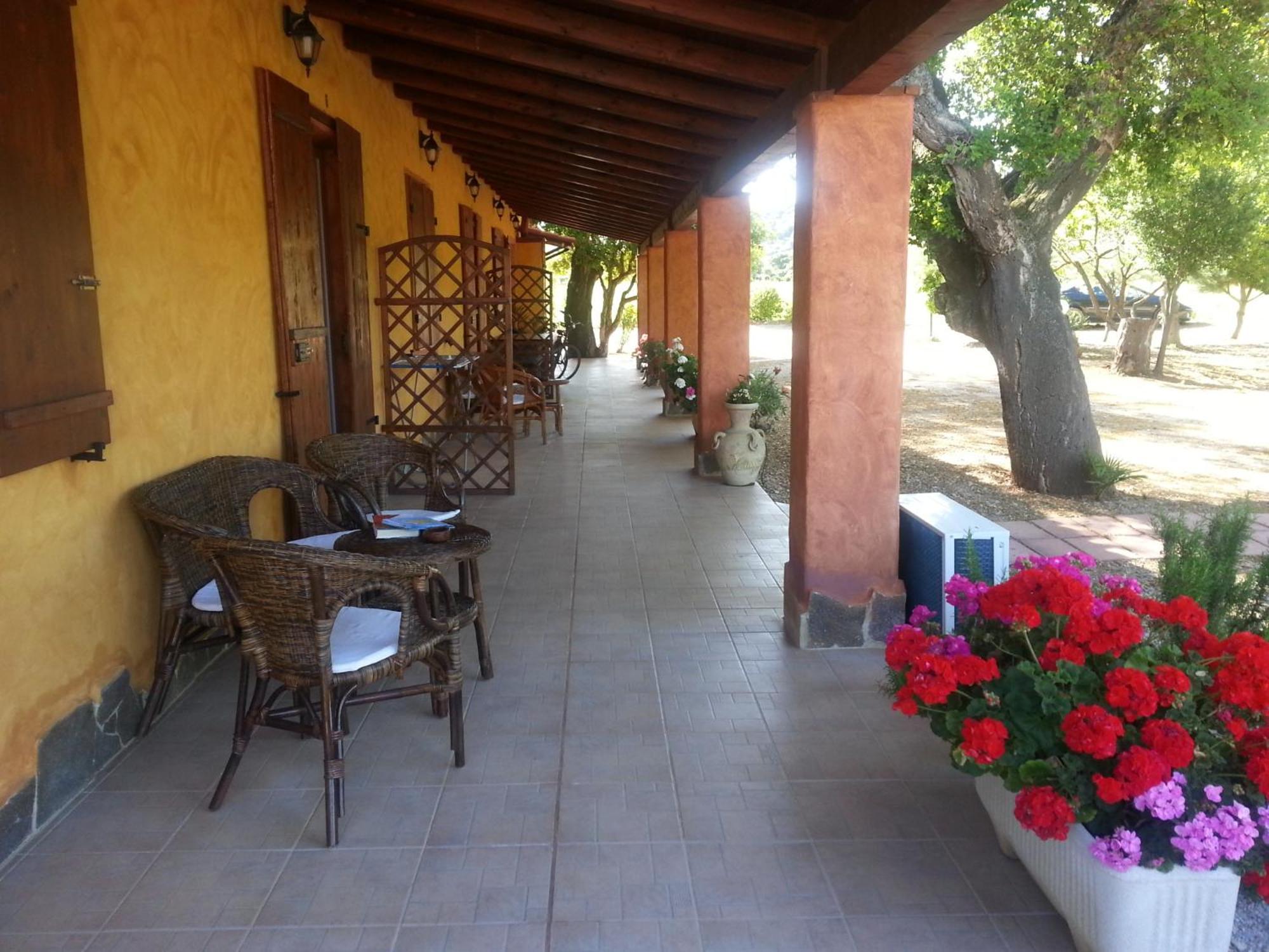 Agriturismo La Barca In Secca Olmedo Buitenkant foto