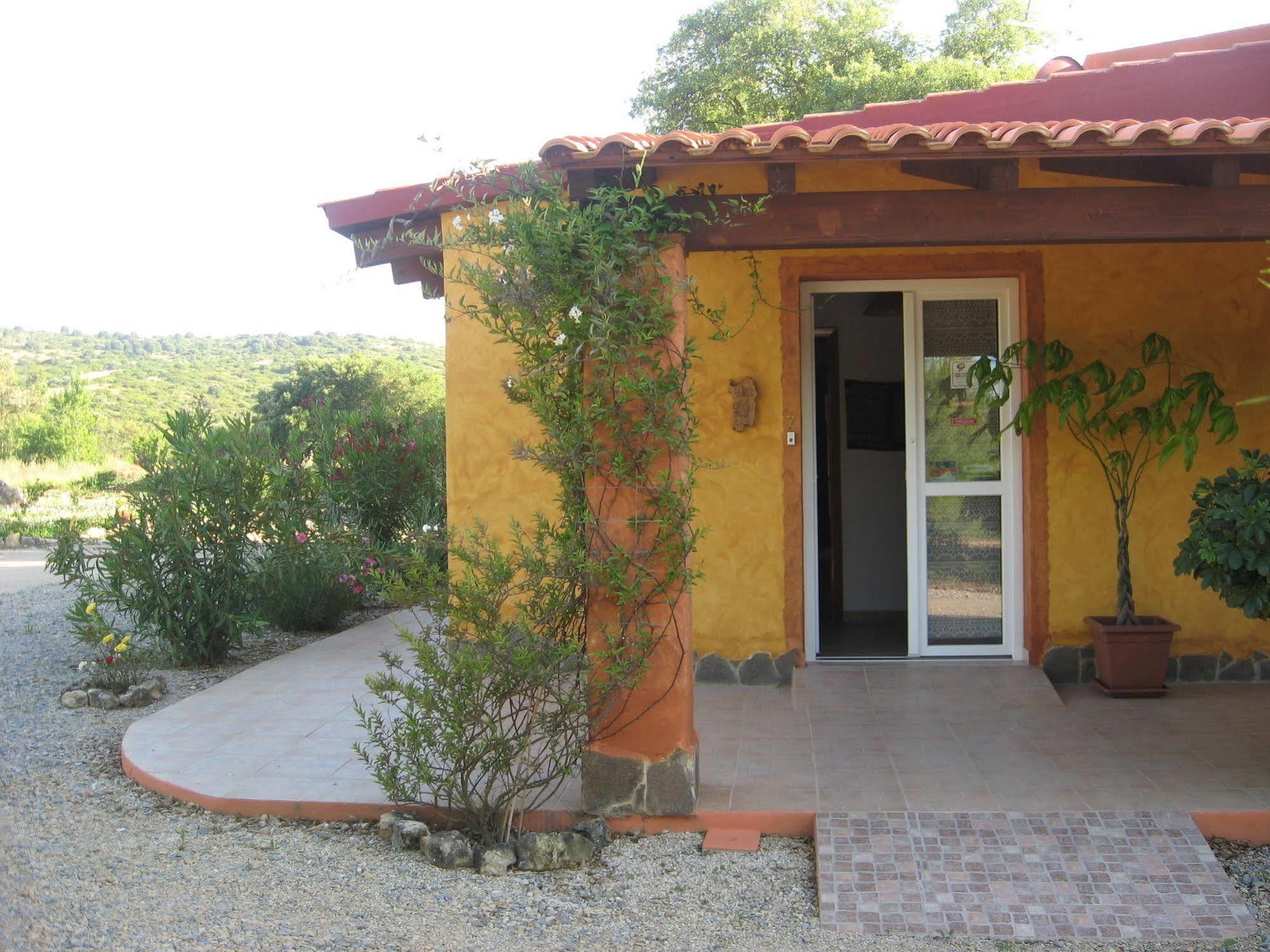 Agriturismo La Barca In Secca Olmedo Buitenkant foto
