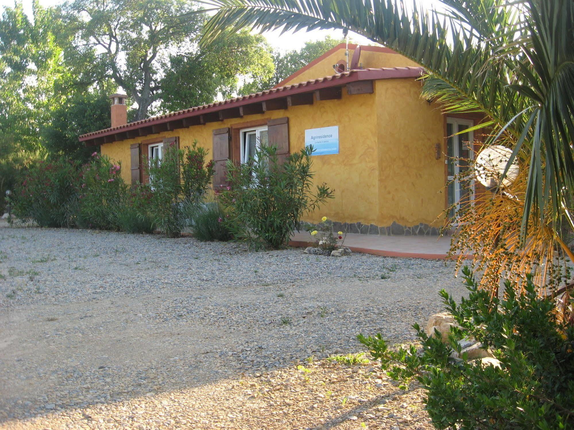 Agriturismo La Barca In Secca Olmedo Buitenkant foto