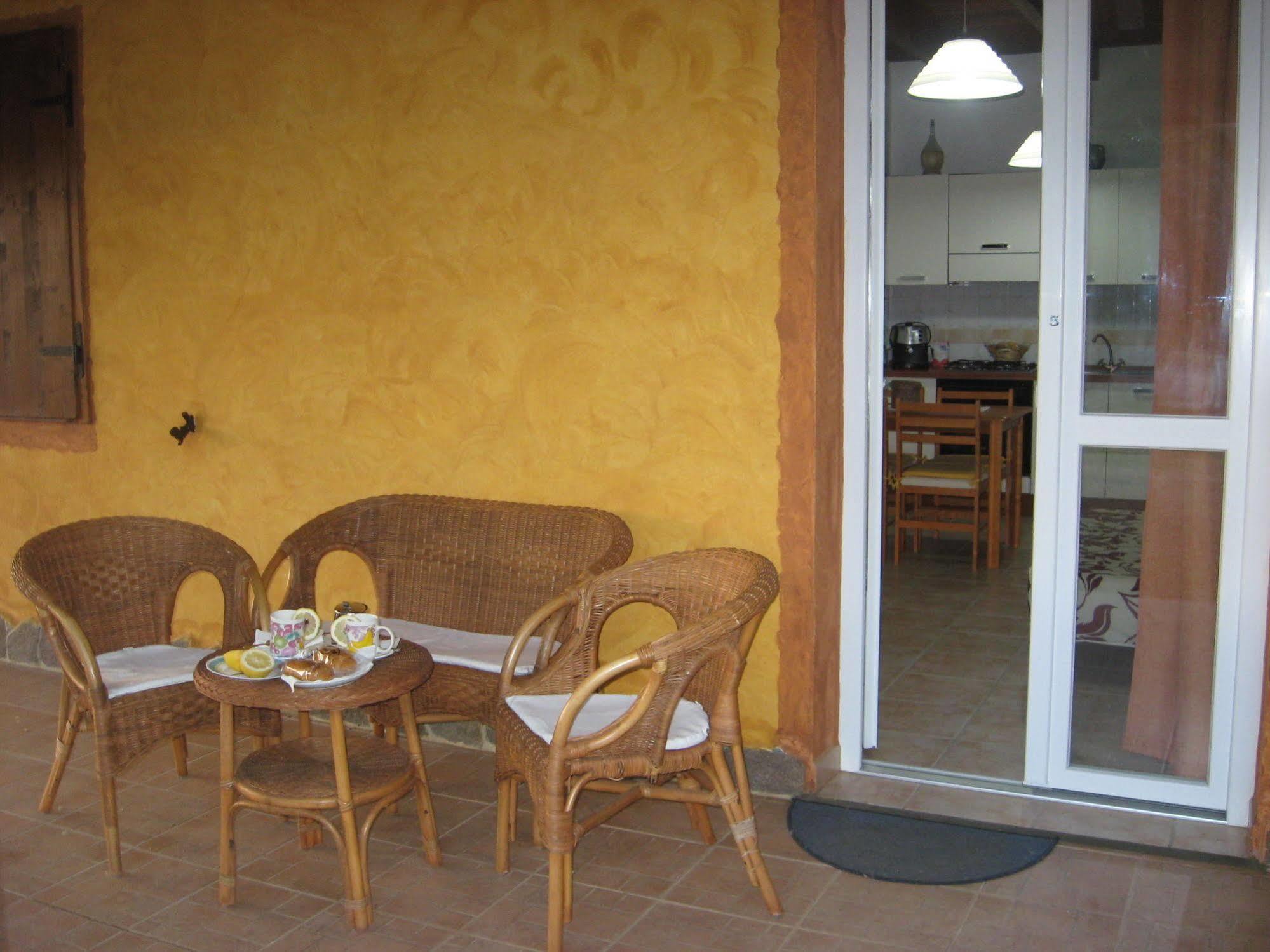 Agriturismo La Barca In Secca Olmedo Buitenkant foto