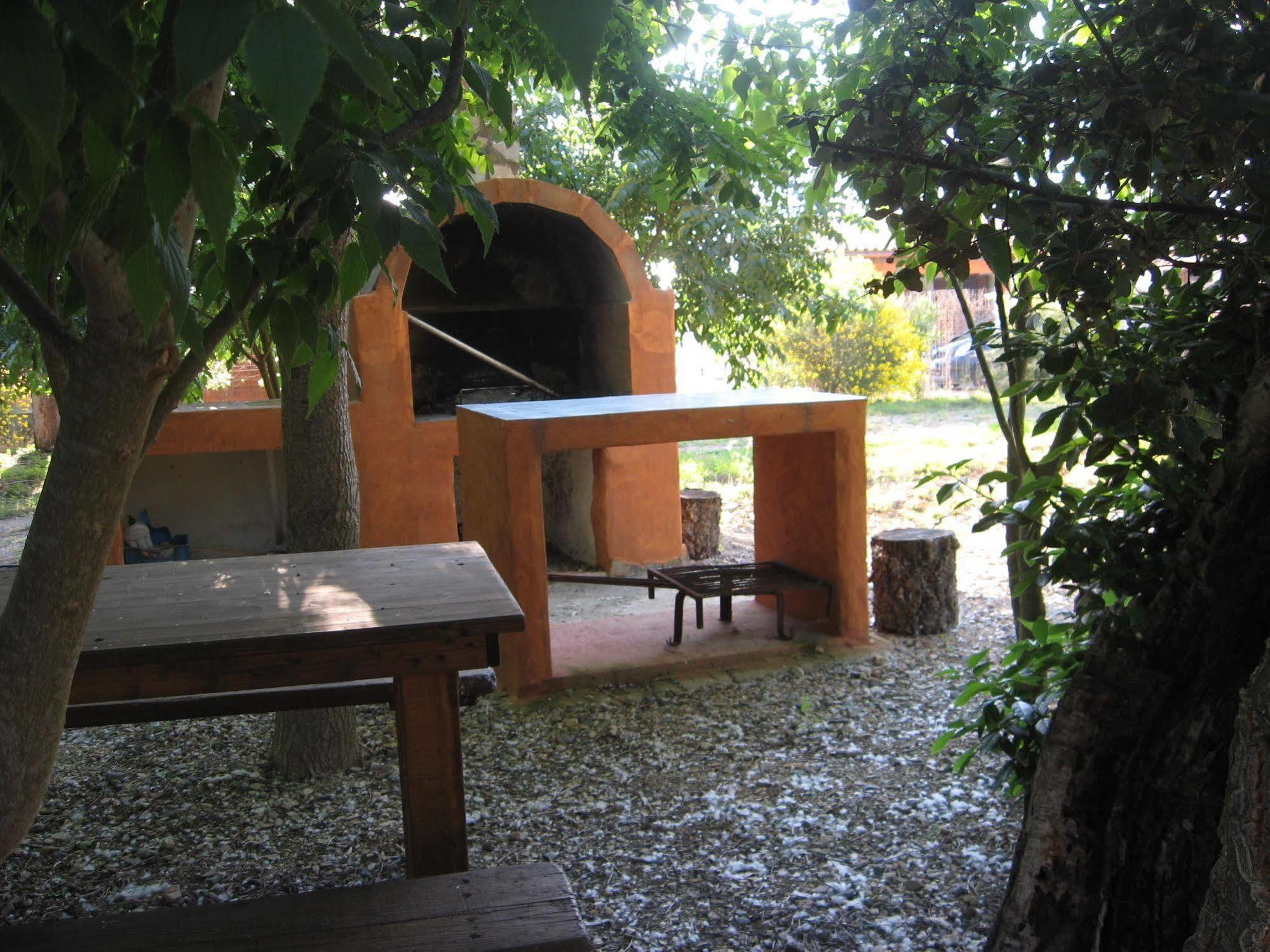 Agriturismo La Barca In Secca Olmedo Buitenkant foto